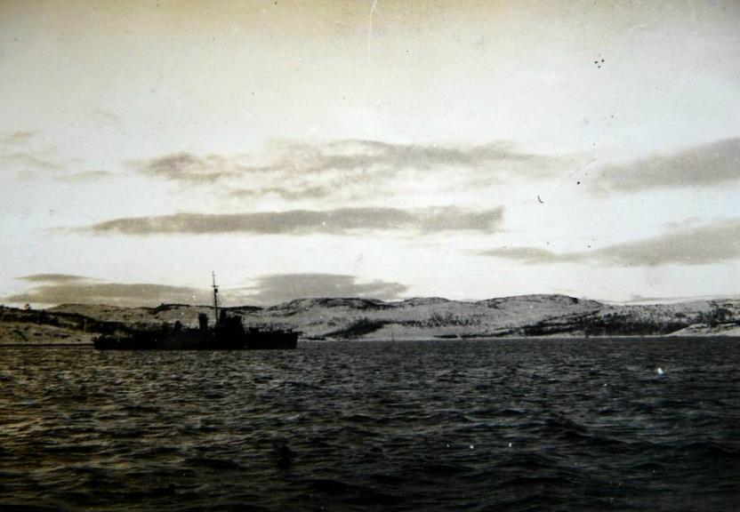 HMS Vizalma in Loch Ewe
