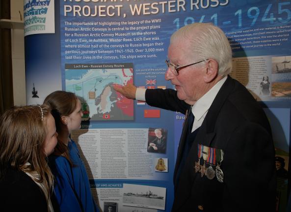 Glanville talking to school children 2013