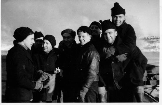 HMS Chaser crew