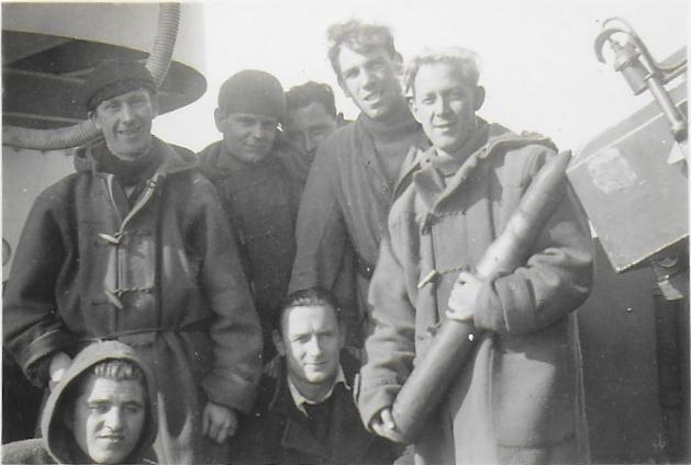 Guns Crew HMS Domett