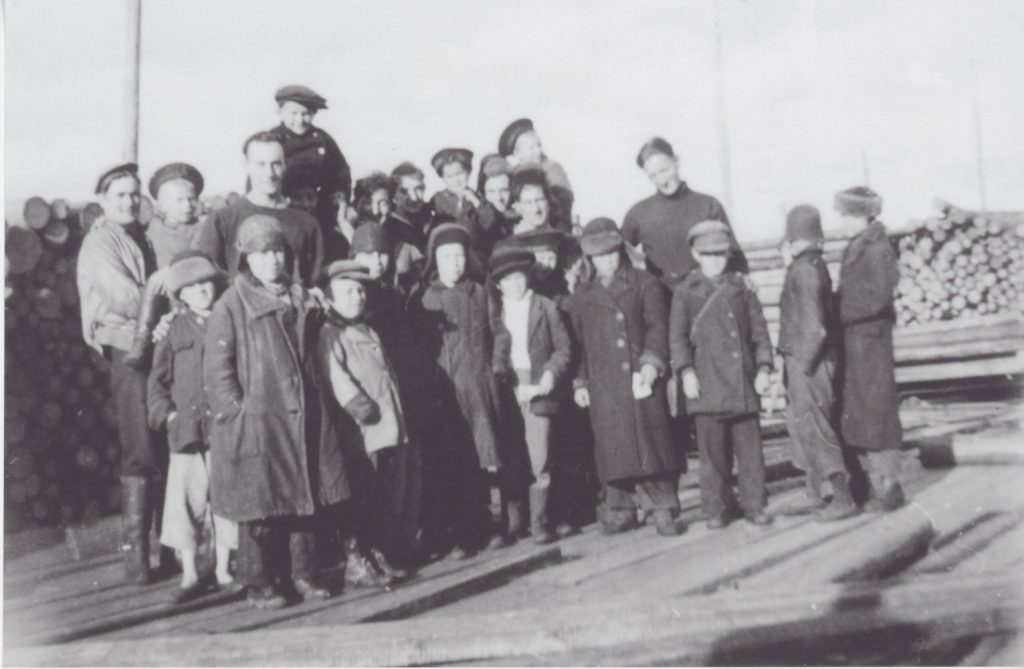 Murmansk or Archangel - these people helped unload the goods